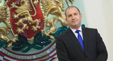 Румен Радев: Ако някой трябва да се притеснява от миналото, това е най-вече Цветанов