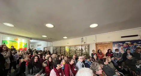 От първо лице: Училище - мъчилище? Не, втори дом - мил, скъп, уютен и незабравим!