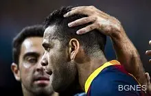 Шави и Дани Алвес са на линия за мача с Атлетико