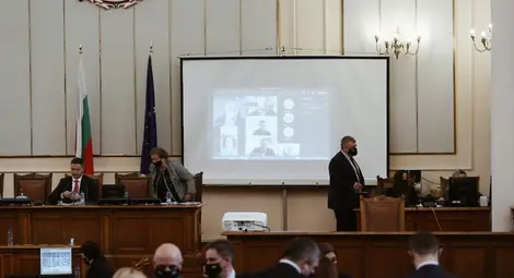 Гласуваха удължаване на бюджета на първо четене