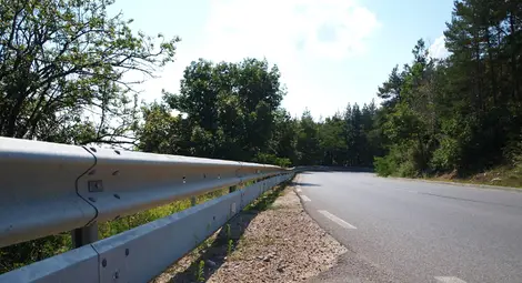 Монтират мантинели  за над 8 милиона лева