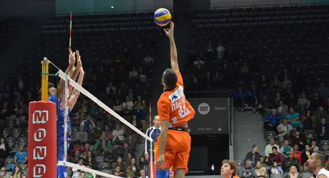 Волейболистите срещу  елитния &bdquo;Марек&ldquo; на 6 януари