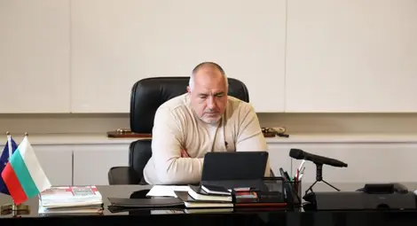 Забранява се износът на предпазни средства без разрешение Забранява се износът на предпазни средства без разрешение