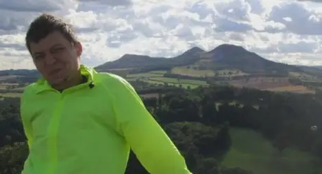 След юмрука в "Шейново": Владо Плацентата сменил вида си, за да се укрие