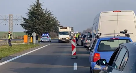 В сила е забраната за свободно пътуване между градовете В сила е забраната за свободно пътуване между градовете