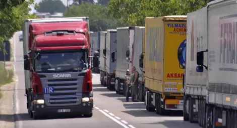 1050 камиона минали през Дунав мост за 24 часа 1050 камиона минали през Дунав мост за 24 часа