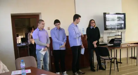 Открит урок открехна забранения свят на затвори, лудници и масонски ложи