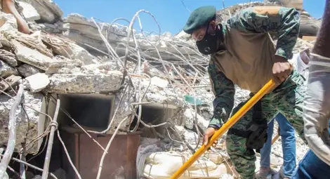 Продължава издирването на оцелели след труса в Хаити