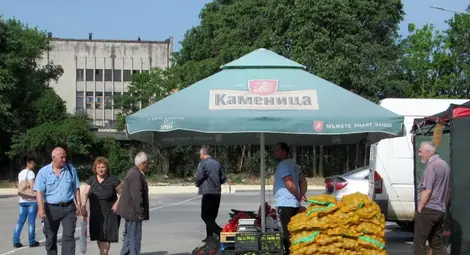 Масирана данъчна проверка на зеленчуковата борса в Русе