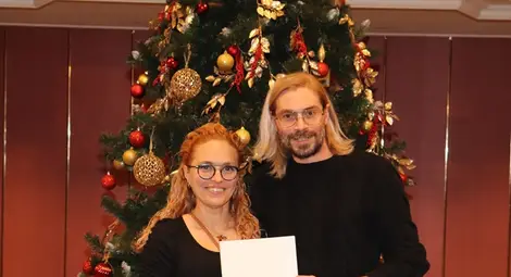 "Фрийдъм" се качи за пръв път на голямата сцена в Доходното здание с коледния спектакъл "Заедно" /галерия/