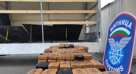 Заловеният на Дунав мост хероин за милиони превозван от 56-годишен