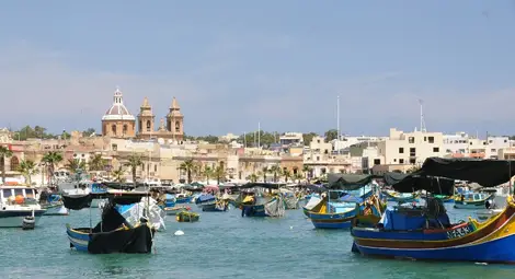 Лазурно море и чисти брегове - големите козове на малката Малта