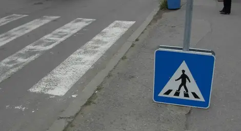 Шофьор блъсна жена на пешеходна пътека в Кубрат Шофьор блъсна жена на пешеходна пътека в Кубрат