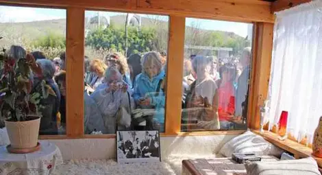 Мистерия в Петрич! Шепот от отвъдното се носи от къщата на Ванга Мистерия в Петрич! Шепот от отвъдното се носи от къщата на Ванга