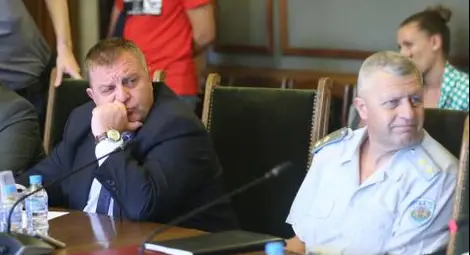 Каракачанов: Не виждам основания за санкция срещу ген. Стойков