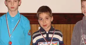 Петокласник донесе злато по информатика