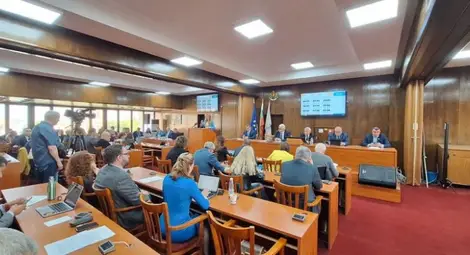ПП&ndash;ДБ иска ясни срокове за приемането на отчета на бюджета на Русе за 2024 г.