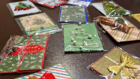 Две  ученички от СУЕЕ "Св. Константин-Кирил Философ&ldquo; организираха благотворителен базар за изграждането на &bdquo;Синя стая&ldquo; в Съдебната палата в Русе