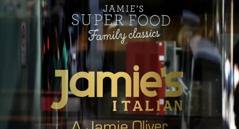 Джейми Оливър: телевизионна звезда и човек с мисия