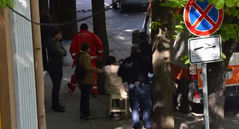 Английски булдог нахапа жена пред магазин по &bdquo;Иречек&ldquo;