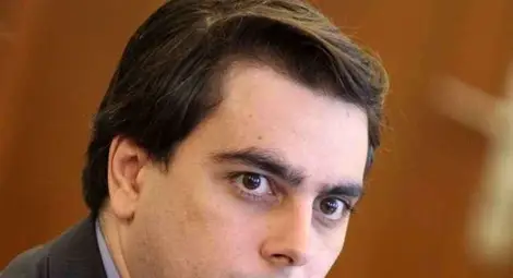 Асен Василев: Цената на тока може и да се запази и след 1 юли