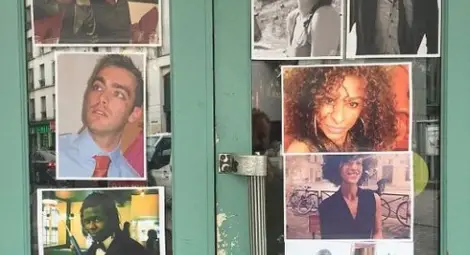 Кървав рожден ден за 11 празнуващи в парижкото кафе "Ла Бел Екип" Кървав рожден ден за 11 празнуващи в парижкото кафе "Ла Бел Екип"