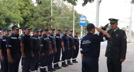 С поднасяне на венци и цветя в Русе почетоха паметта на загиналите пожарникари