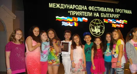 &bdquo;Славееви гласове&ldquo; от Европейското с трето място за &bdquo;Влакът за Европа&ldquo;