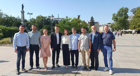 Кандидатът за кмет на ПП-ДБ Рена Стефанова: Русе заслужава повече Кандидатът за кмет на ПП-ДБ Рена Стефанова: Русе заслужава повече