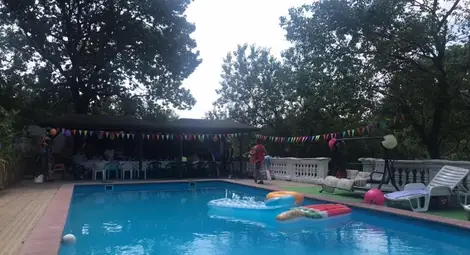 Разваленият телефон на ФБ: Смъртта на собственика на къща за гости е нещастен случай, от погрома в нея е минала година