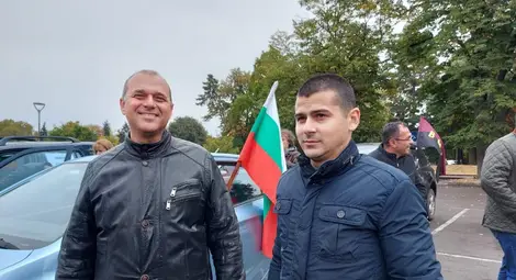 Искрен Веселинов и Траян Тотев                   Снимка: Авторът