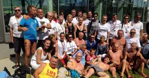 Ветераните на „Ирис“ №1 на държавното по плуване