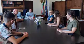 Младежи организират национално състезание по дебати