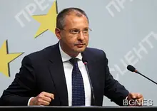 Станишев към Македония: Братя, само с декларации не става!