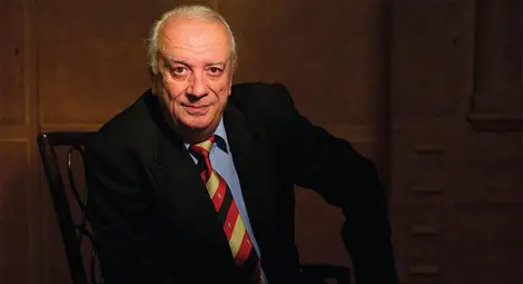 Резидент на разузнаването разказва свои дипломатически преживелици Резидент на разузнаването разказва свои дипломатически преживелици