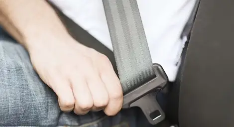 50 лева глоба за половин колан