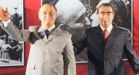 Ретро музей с предмети от соца отвори врати във Варна /галерия/