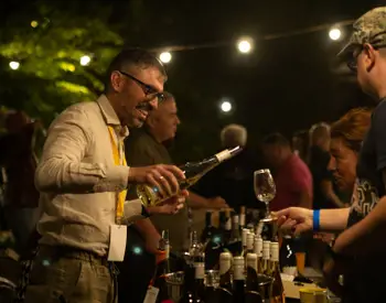 „Винофрения“ се завръща в Русе на 1 и 2 май с 30 изби, отлежало вино под морското равнище и артистична програма 