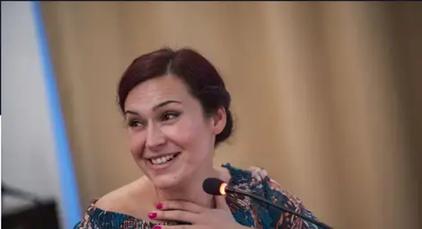 Авторът на "Ще видиш ти, като родиш" Неда Малчева:  На родителите искам да кажа - не всичко е на всяка цена. А на учителите - нека не третираме децата като войници