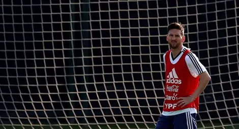 Меси: Бъдещето ми в националния зависи от представянето ни в Русия