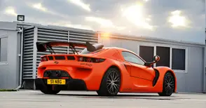 Суперавтомобилът на Даскалов с български дебют на Писта Русе