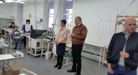 Румен Христов във фирма "Кансер": Политиката по доходите минава и през темата за почасовото заплащане Румен Христов във фирма "Кансер": Политиката по доходите минава и през темата за почасовото заплащане