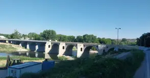 „Тих бял Дунав“, рапсодия „Вардар“ и Дунавско хоро на откриването на реставрирания мост на Кольо Фичето в Бяла