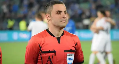 Ало, реферите, вече с 2 в 1 ли се  налага да биете по малките отбори?