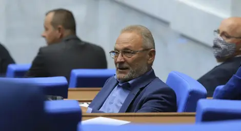 Още един депутат напуска групата на БСП