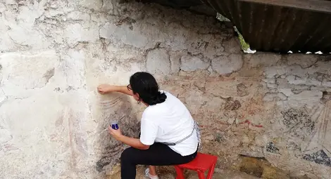 Музеят спасява ценни стенописи  в църква в Червенската крепост