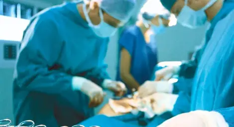 Лекари от болницата в Бургас спасиха полуудушено момиче