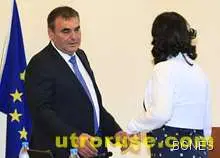 Папазов: Няма да се вдигат таксите за транзитно преминаване през Турция