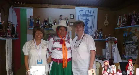 Куклите на майсторката Татяна Колева  омагьосаха ценители на фестивал в Турция