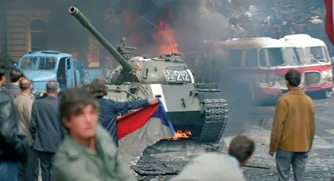 Ехо от Пражката пролет - въведението на една вариация на Милан Кундера